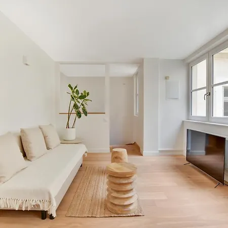 Pick A Flat's In Louvre - Rue Sainte Anne * Paris